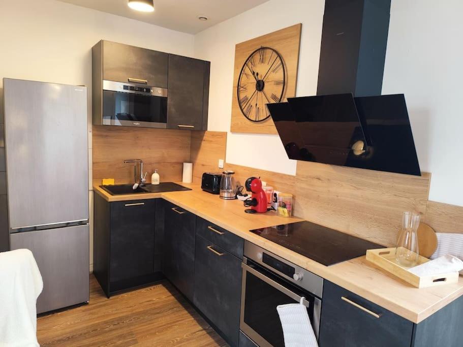 Apartmán Duplex - Proche Gare & Centre Compiègne Exteriér fotografie