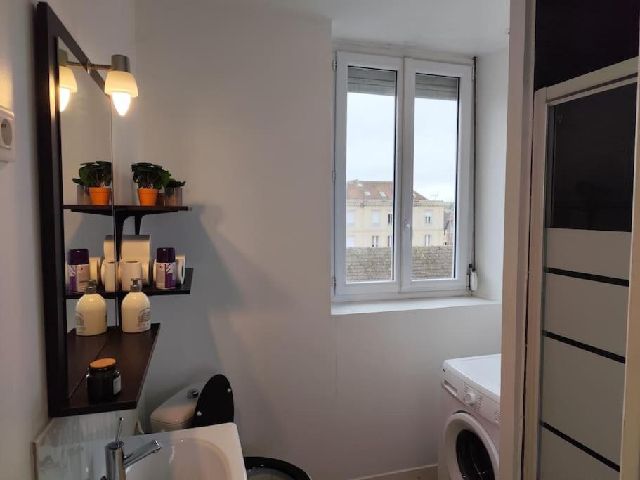 Apartmán Duplex - Proche Gare & Centre Compiègne Exteriér fotografie